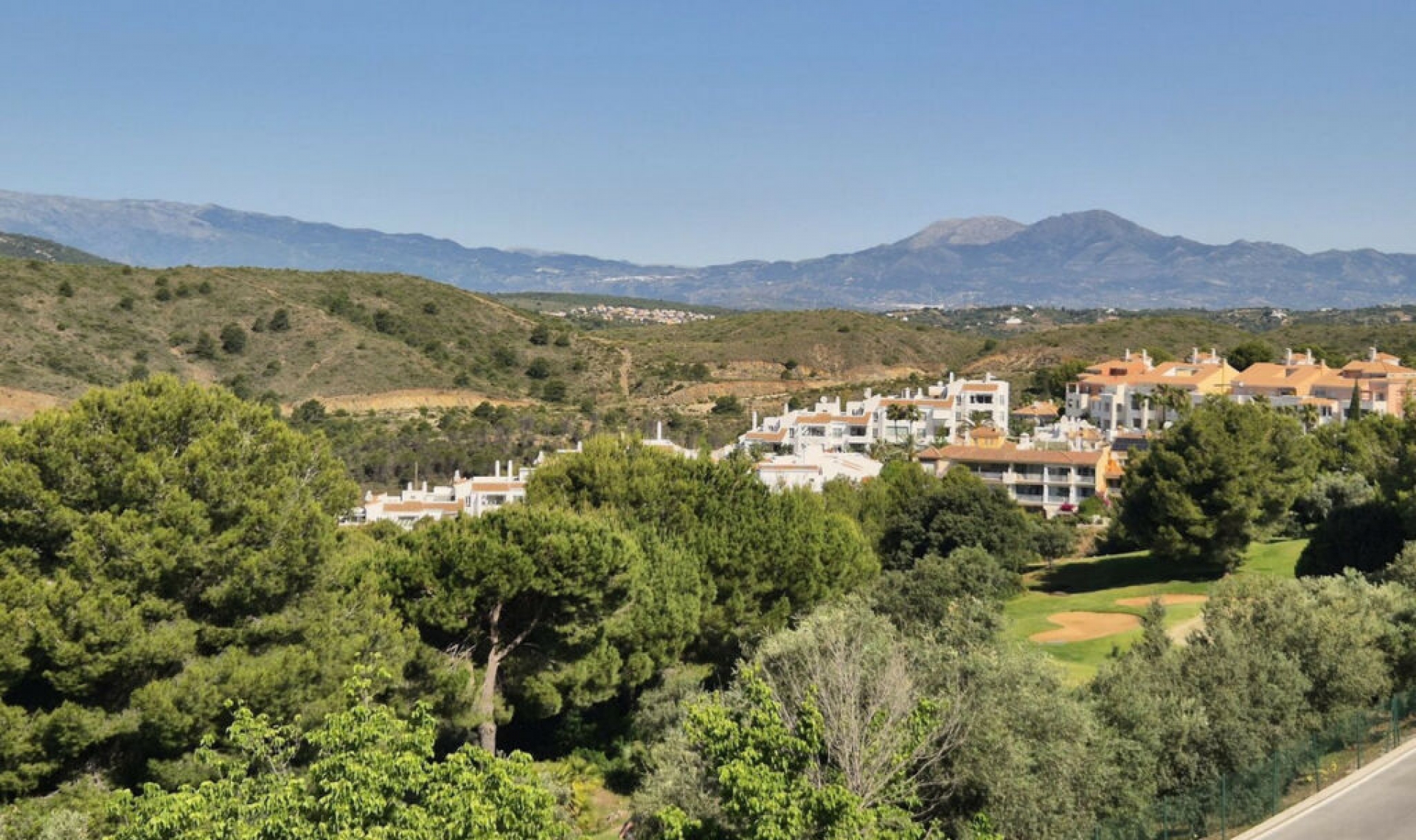 Resale - House -
Alhaurin Golf