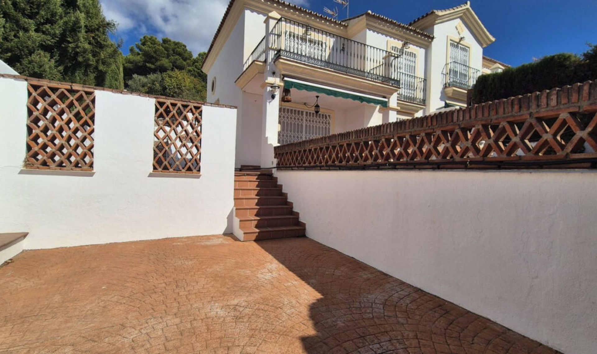 Resale - House -
Alhaurin Golf