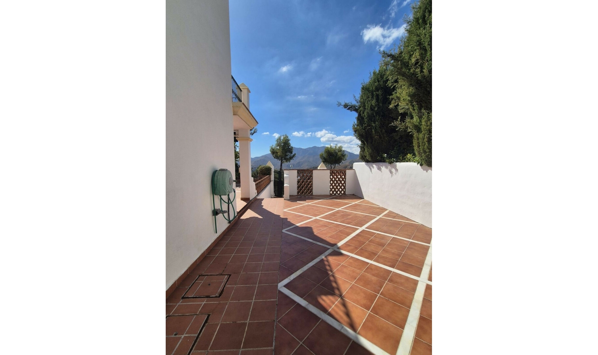 Resale - House -
Alhaurin Golf