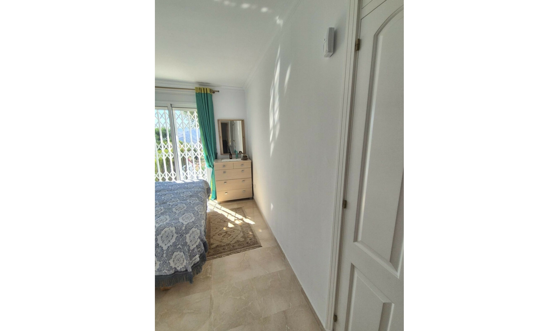 Resale - House -
Alhaurin Golf