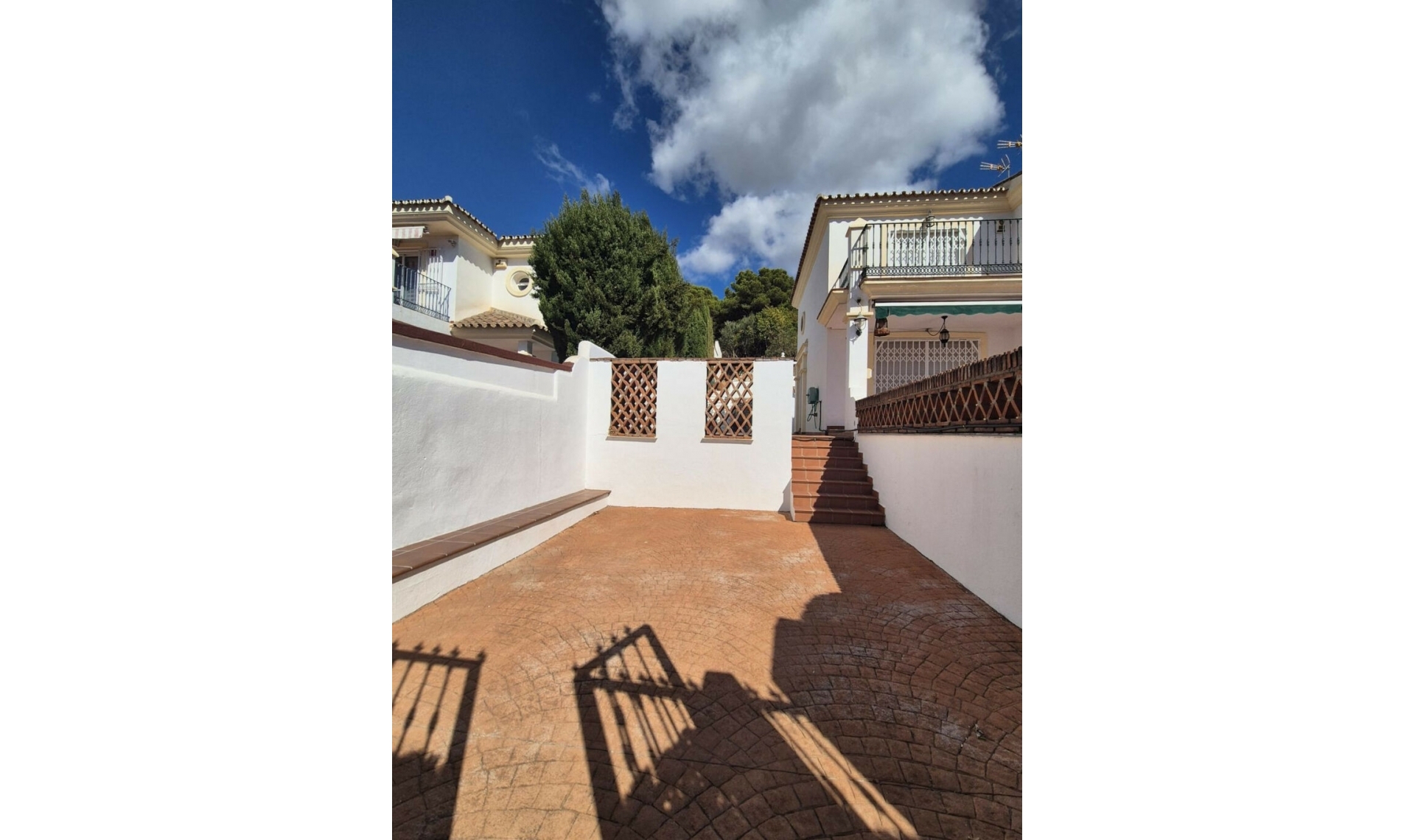 Resale - House -
Alhaurin Golf