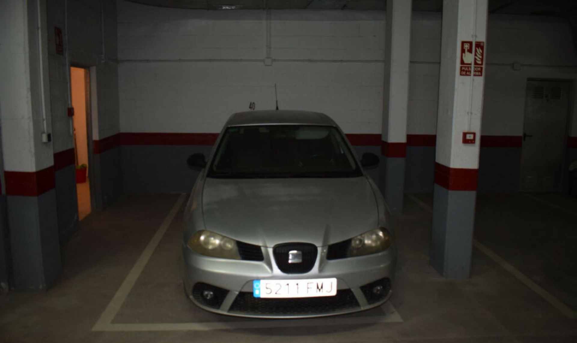 Resale - House -
Almayate