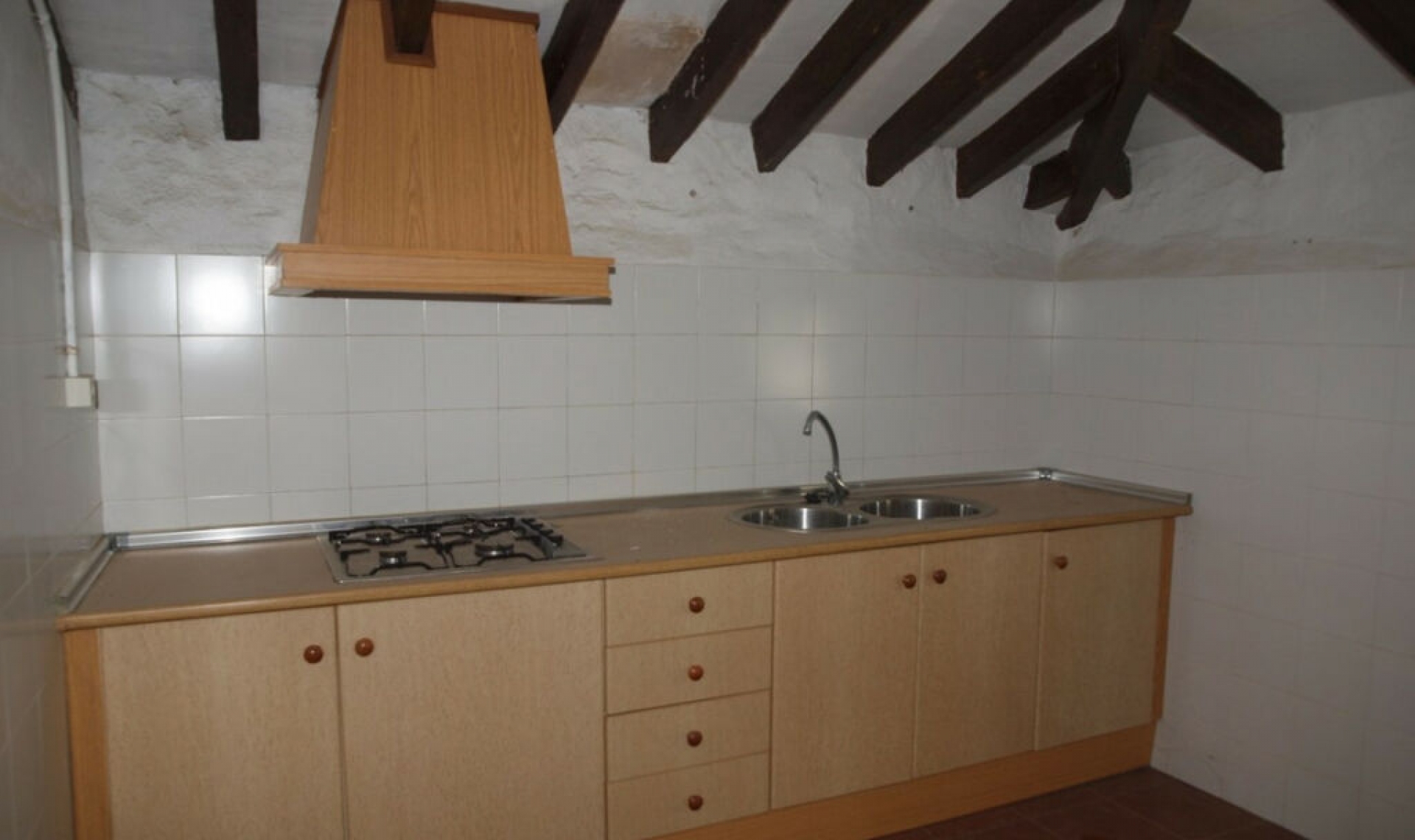 Resale - House -
Almayate