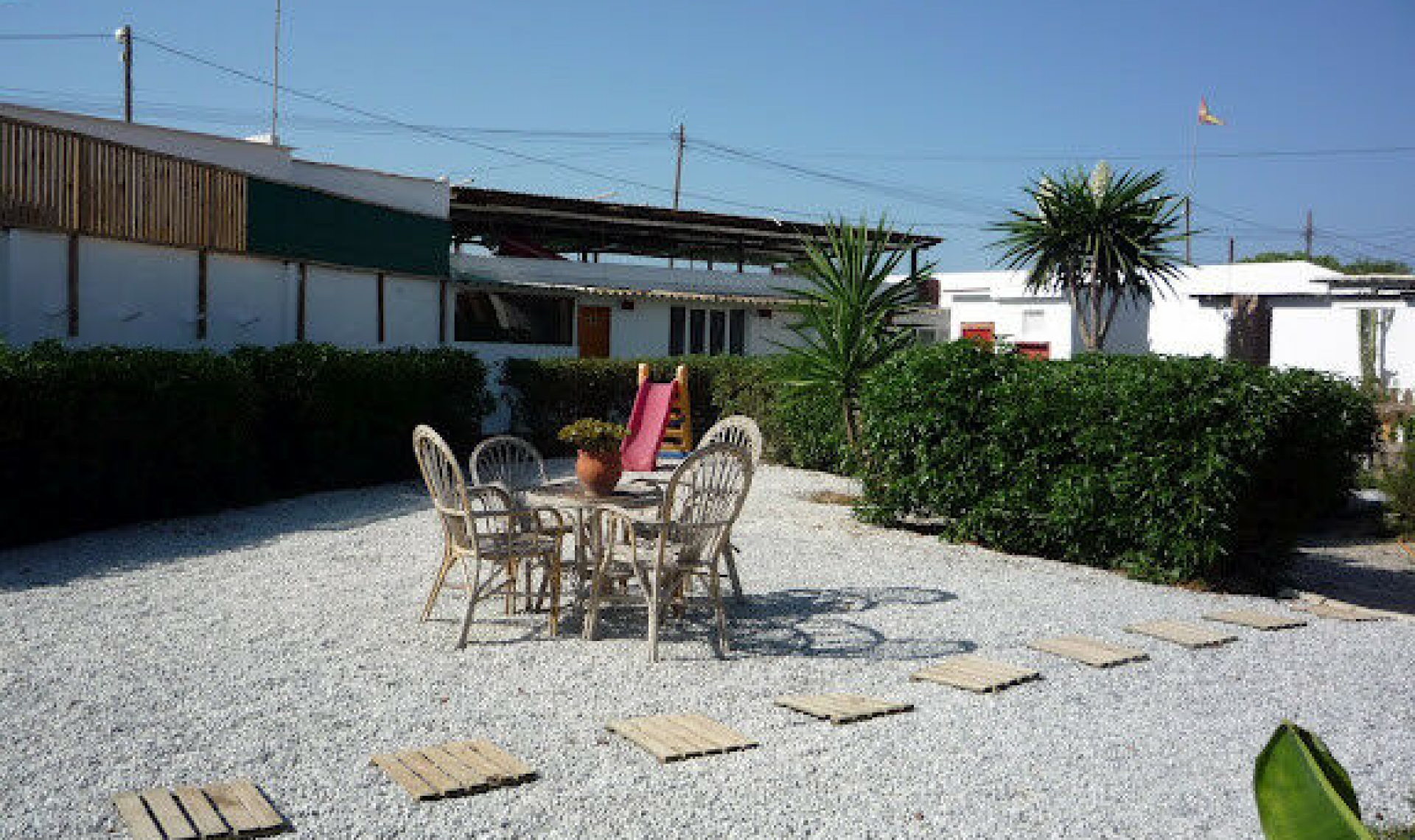 Resale - House -
Almayate