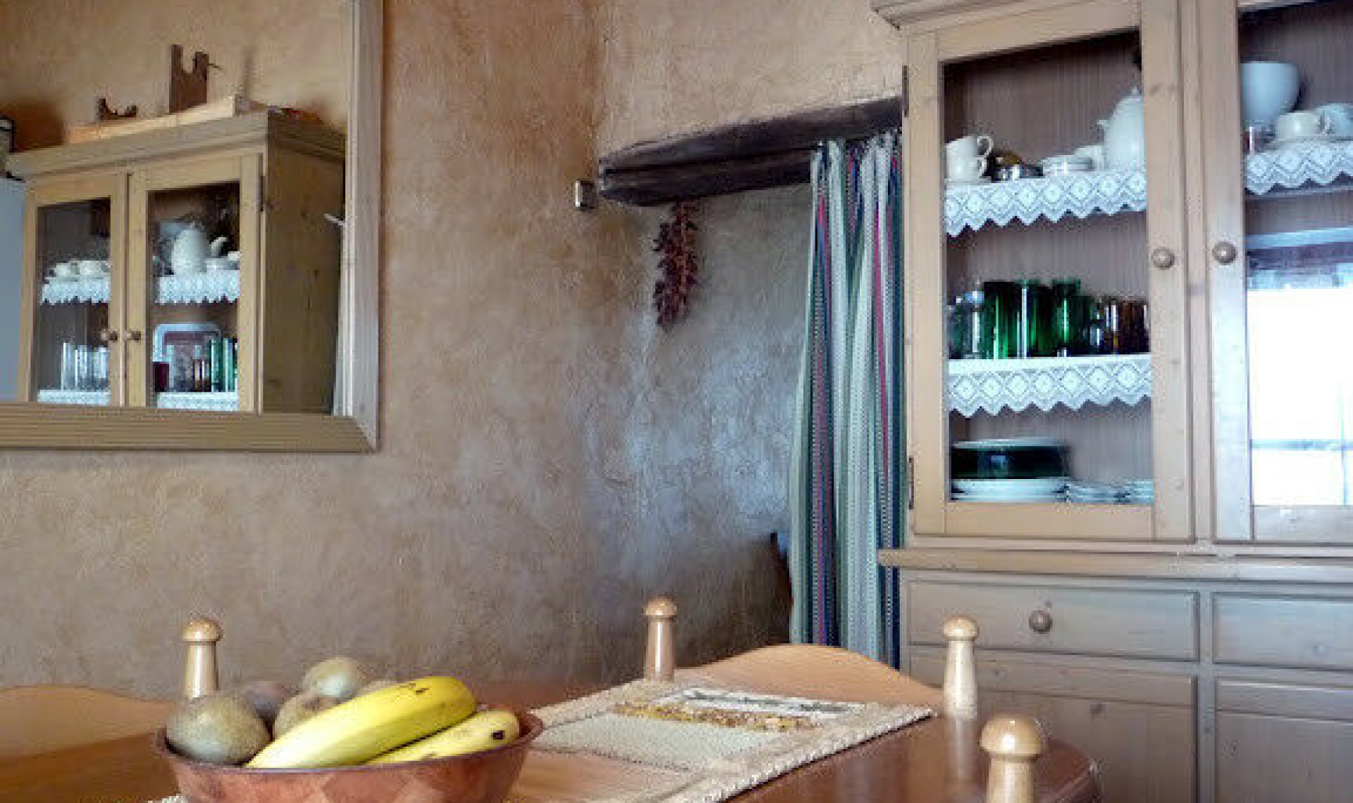 Resale - House -
Almayate
