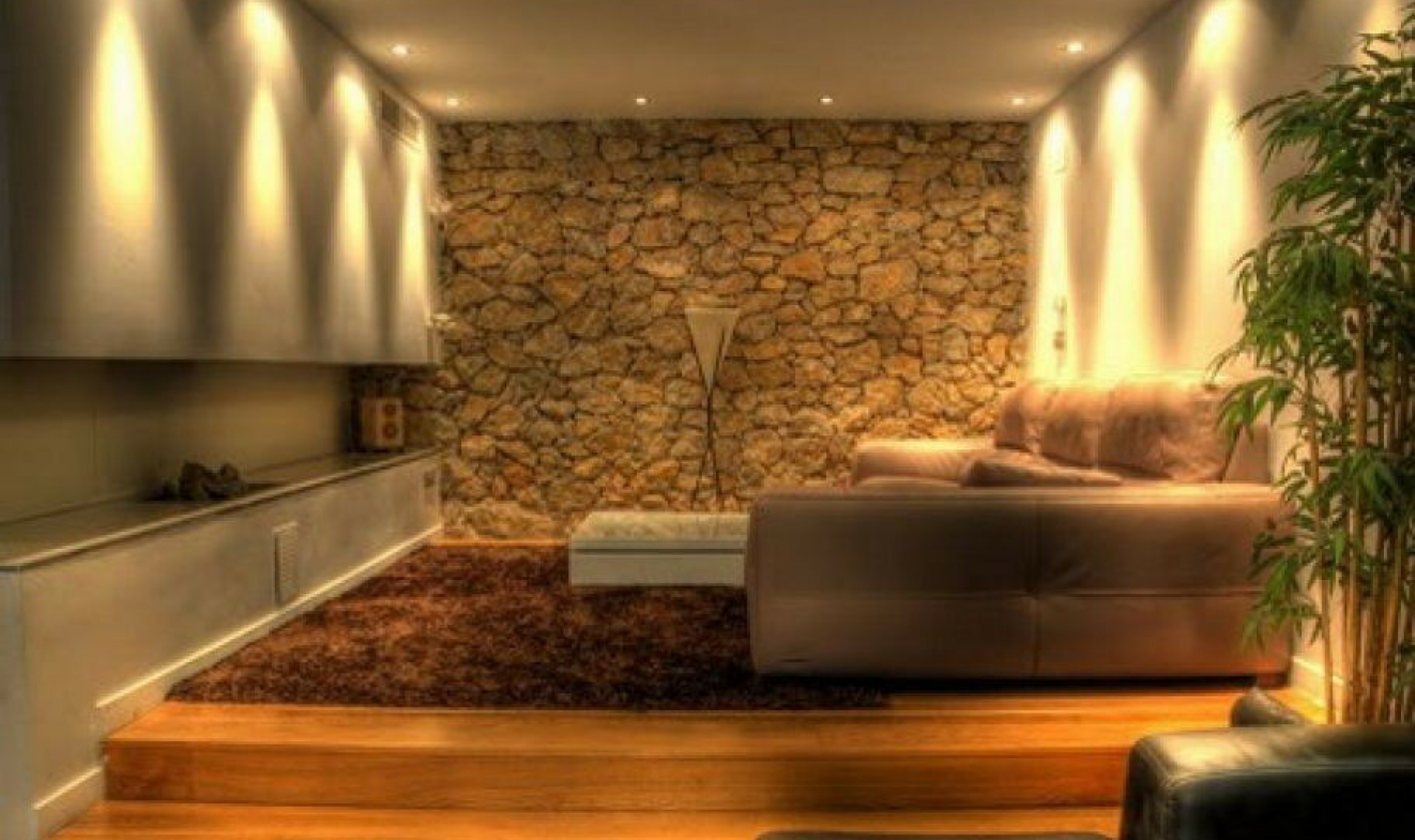 Resale - House -
Almayate