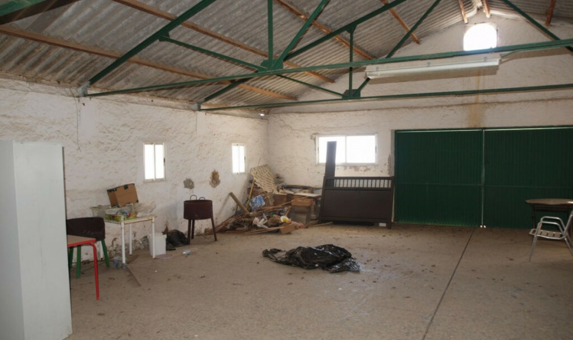 Resale - House -
Almayate