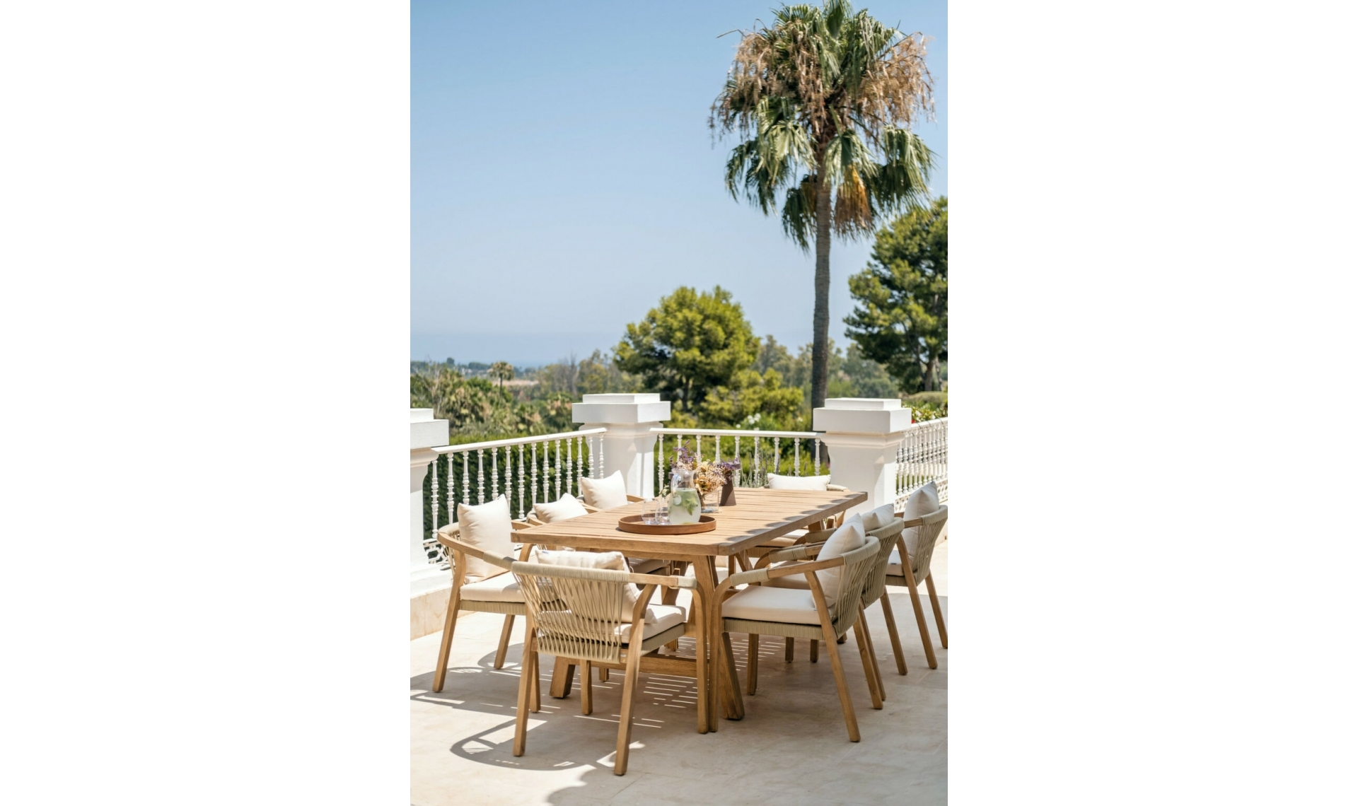 Resale - House -
Aloha