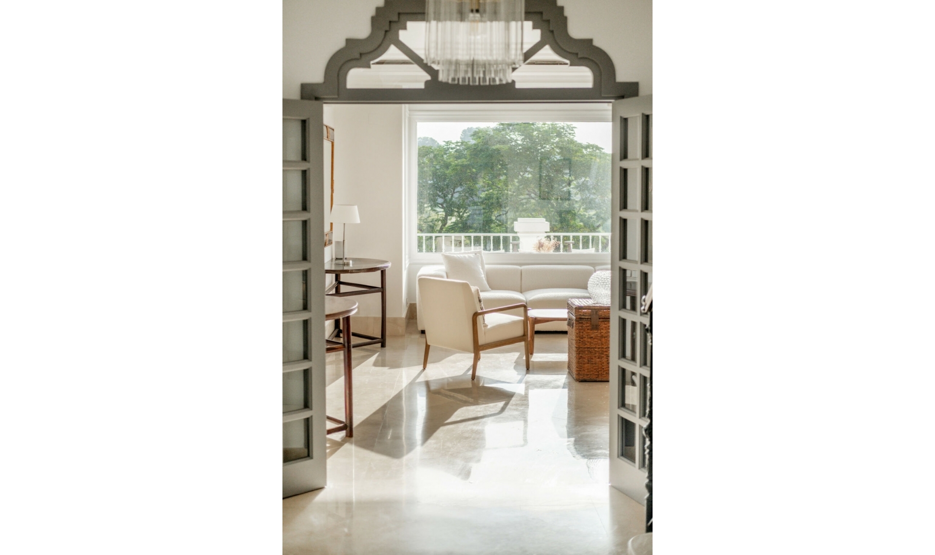 Resale - House -
Aloha