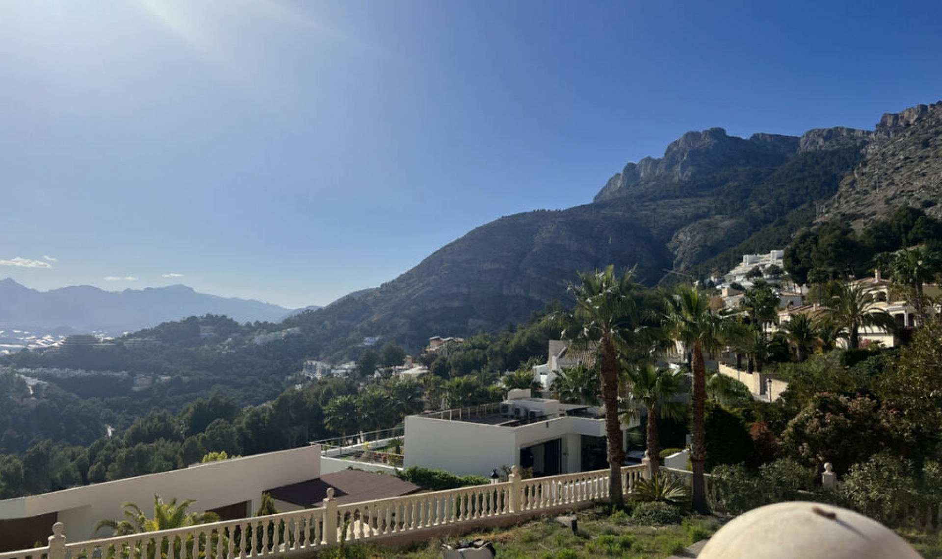 Resale - House -
Altea Hills