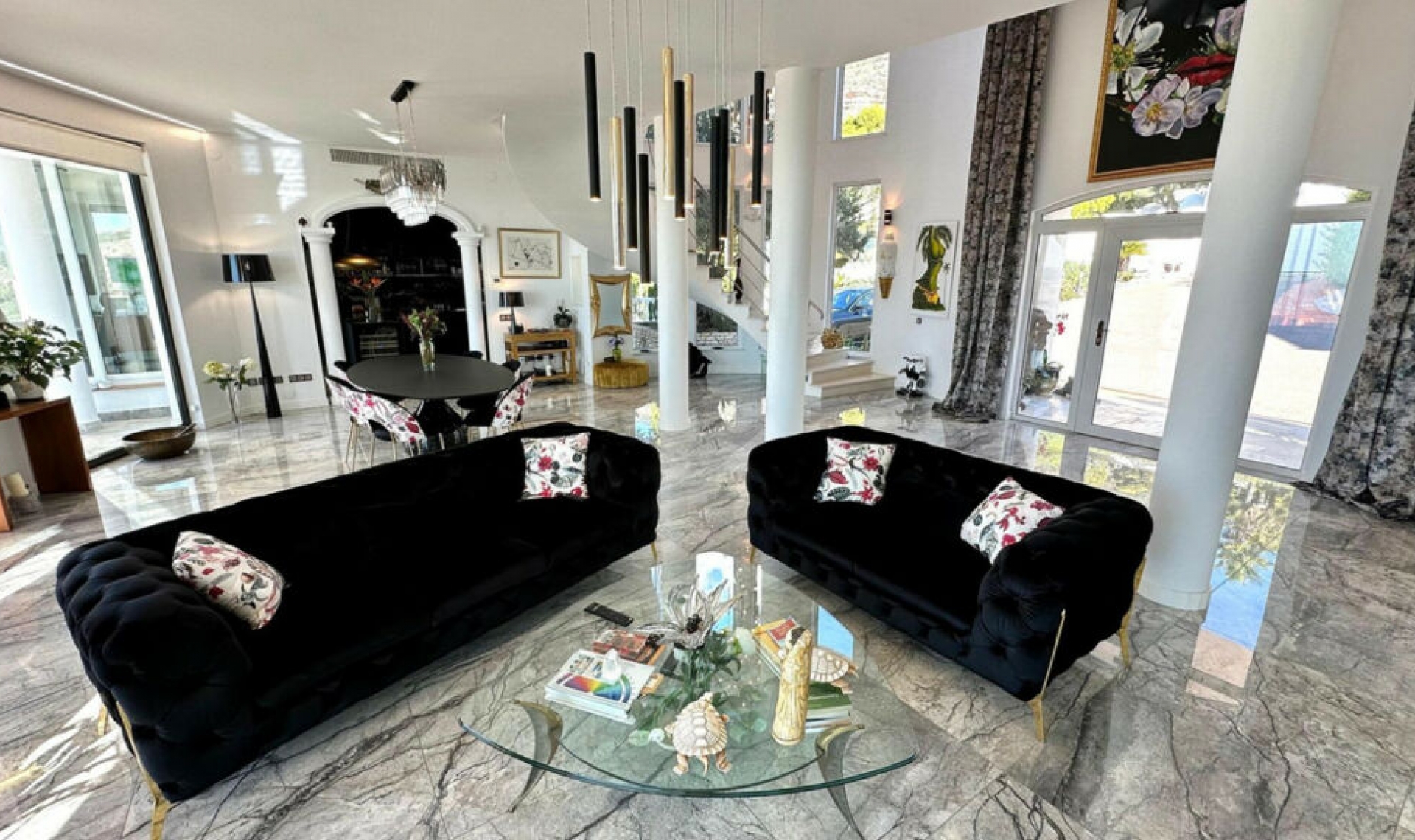 Resale - House -
Altea