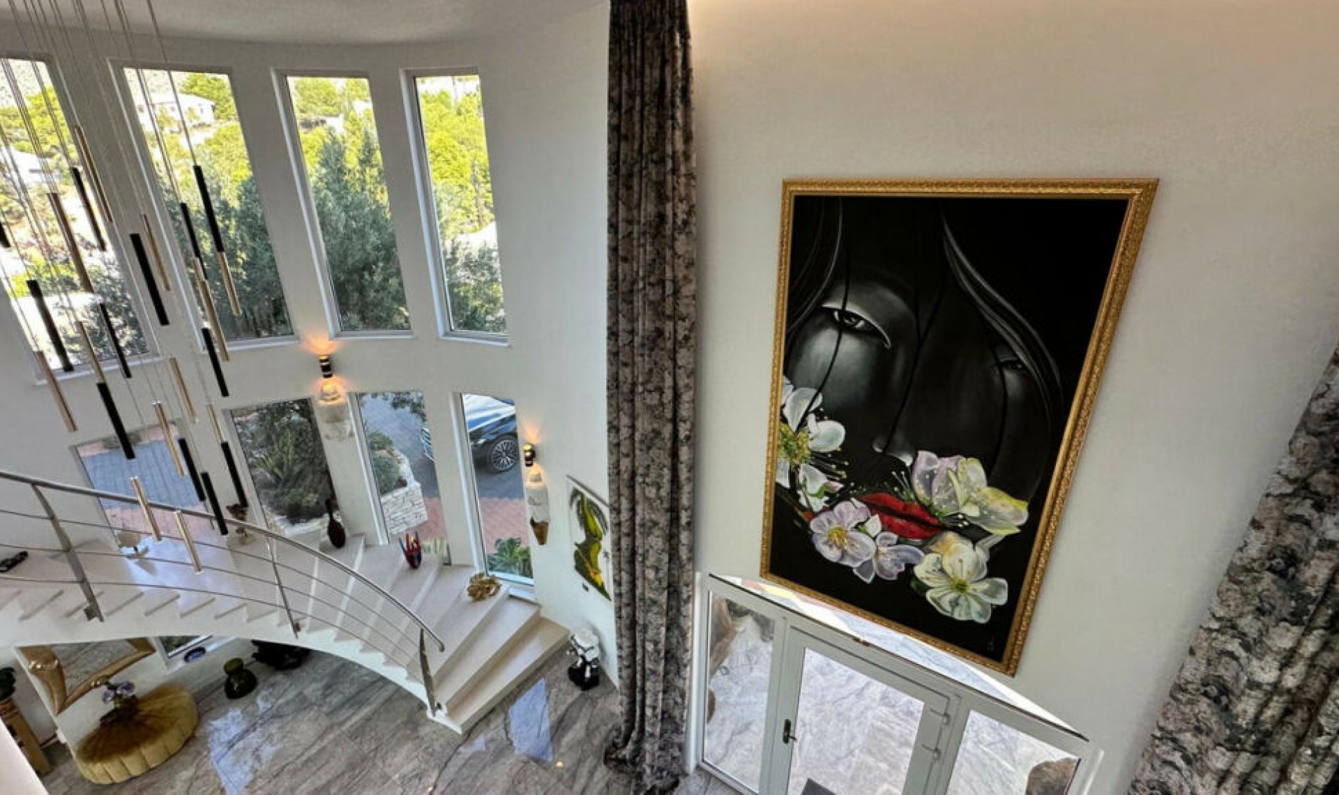 Resale - House -
Altea