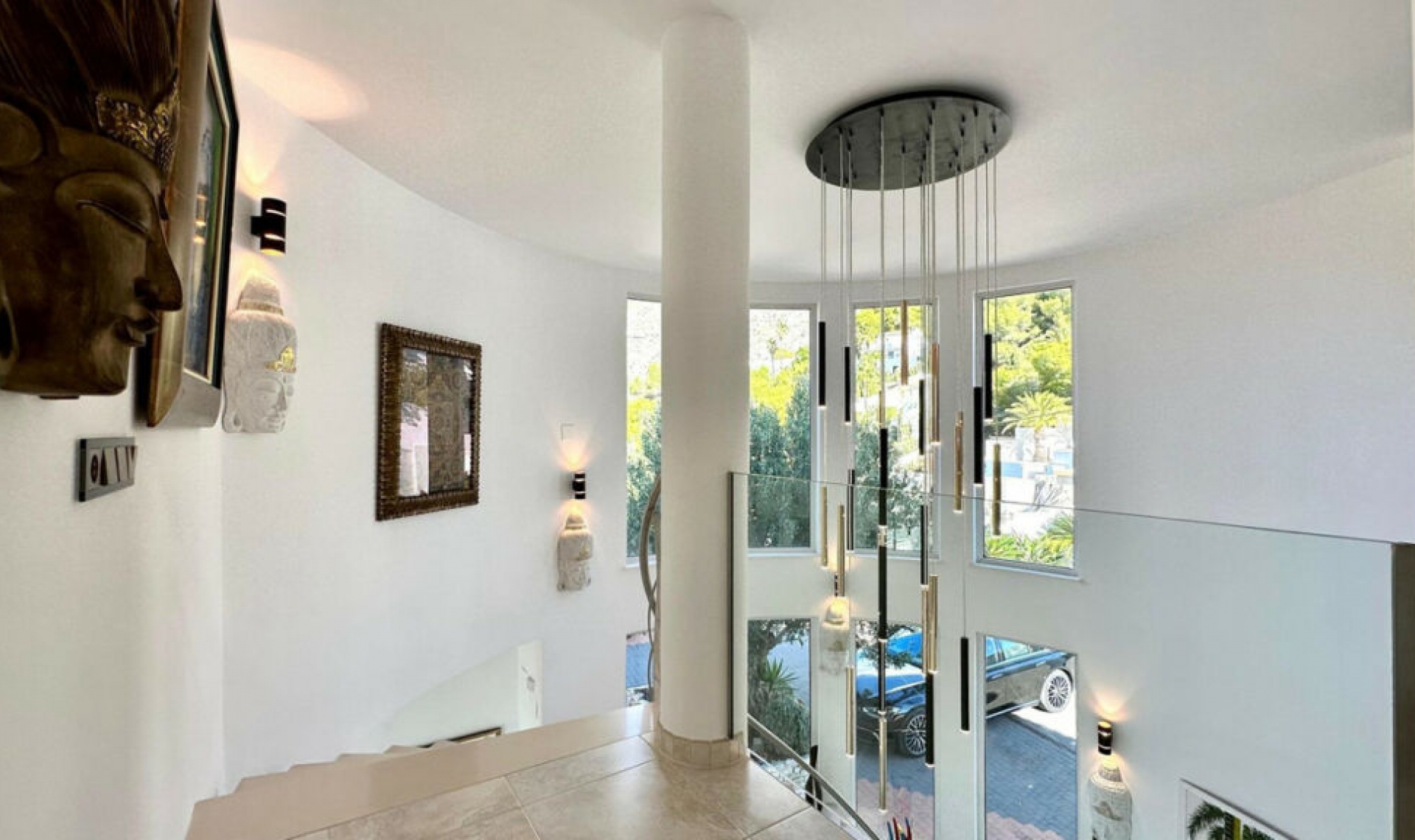 Resale - House -
Altea