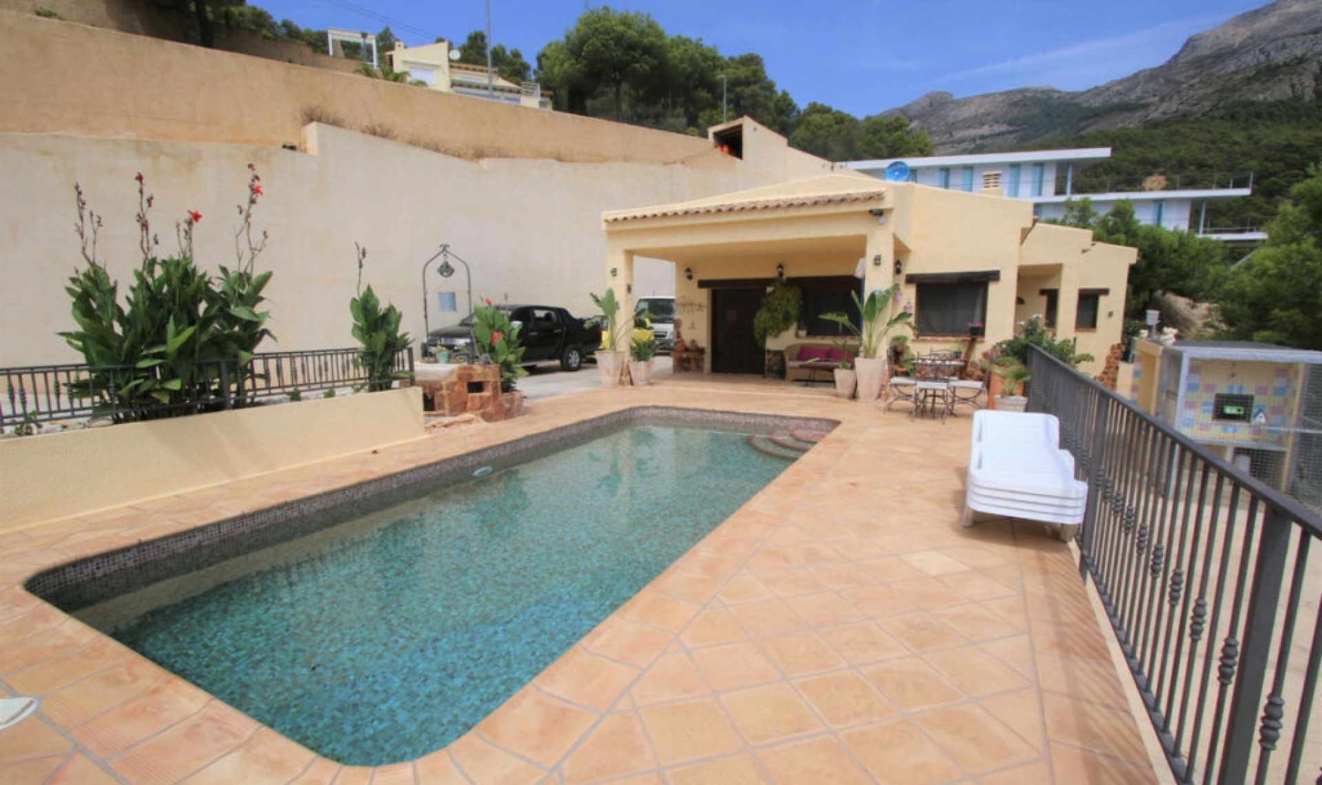 Resale - House -
Altea