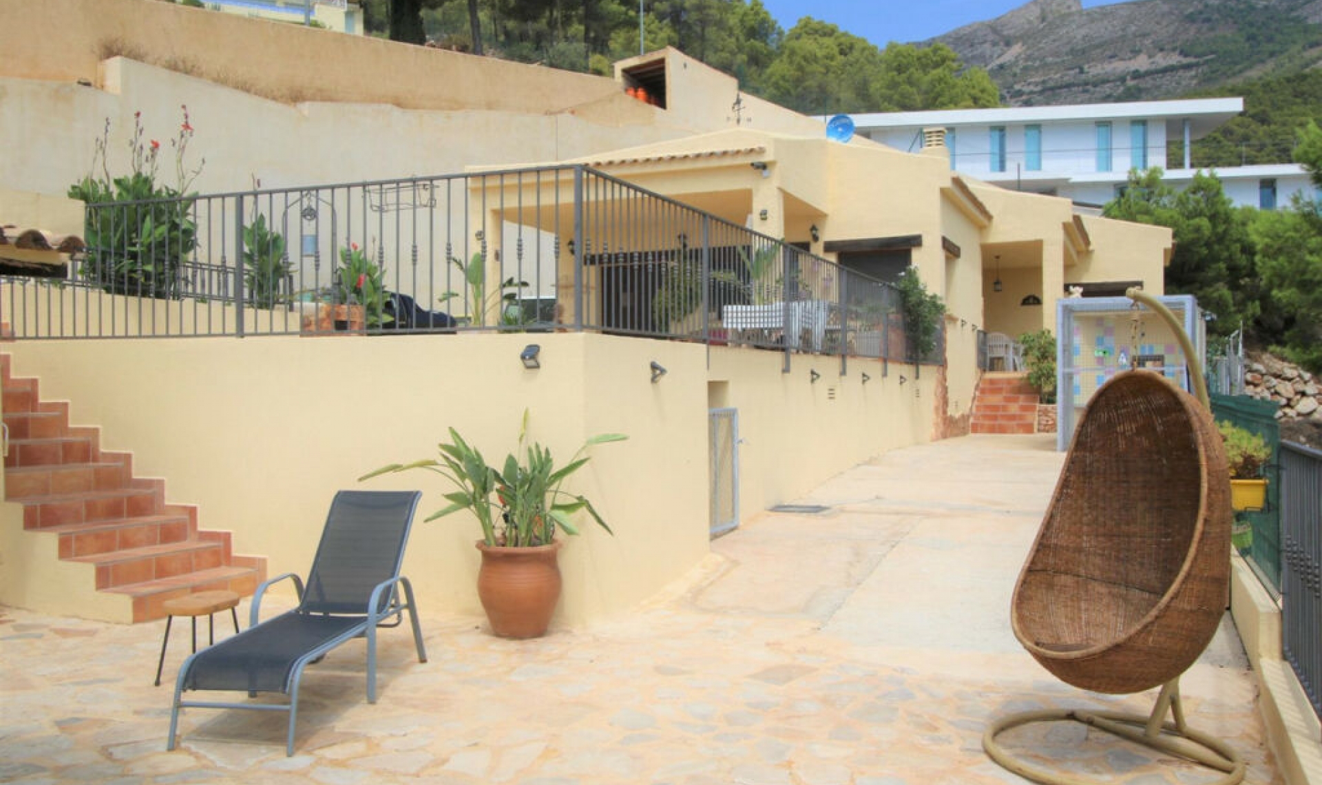 Resale - House -
Altea