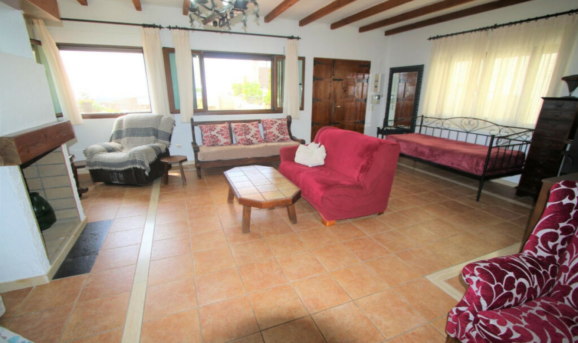 Resale - House -
Altea