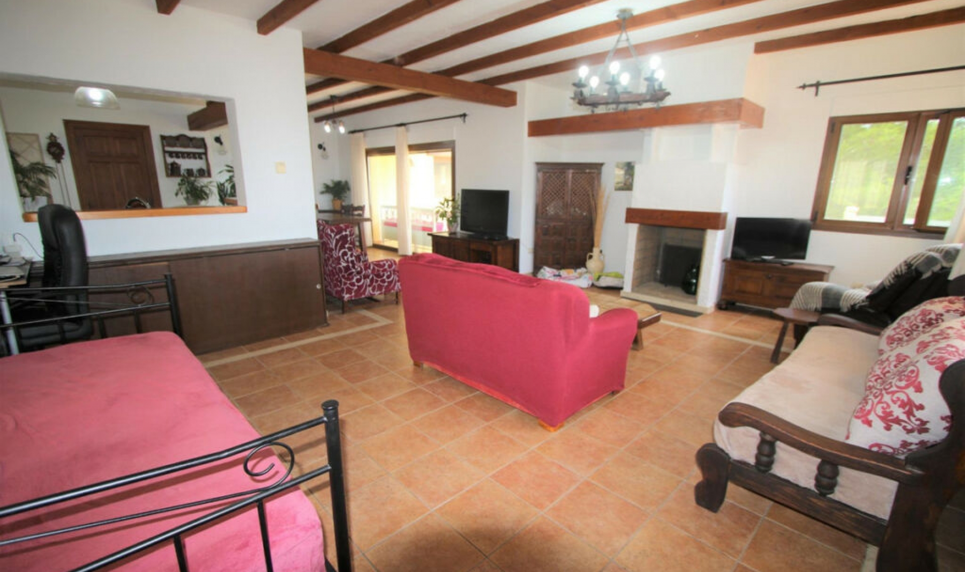Resale - House -
Altea