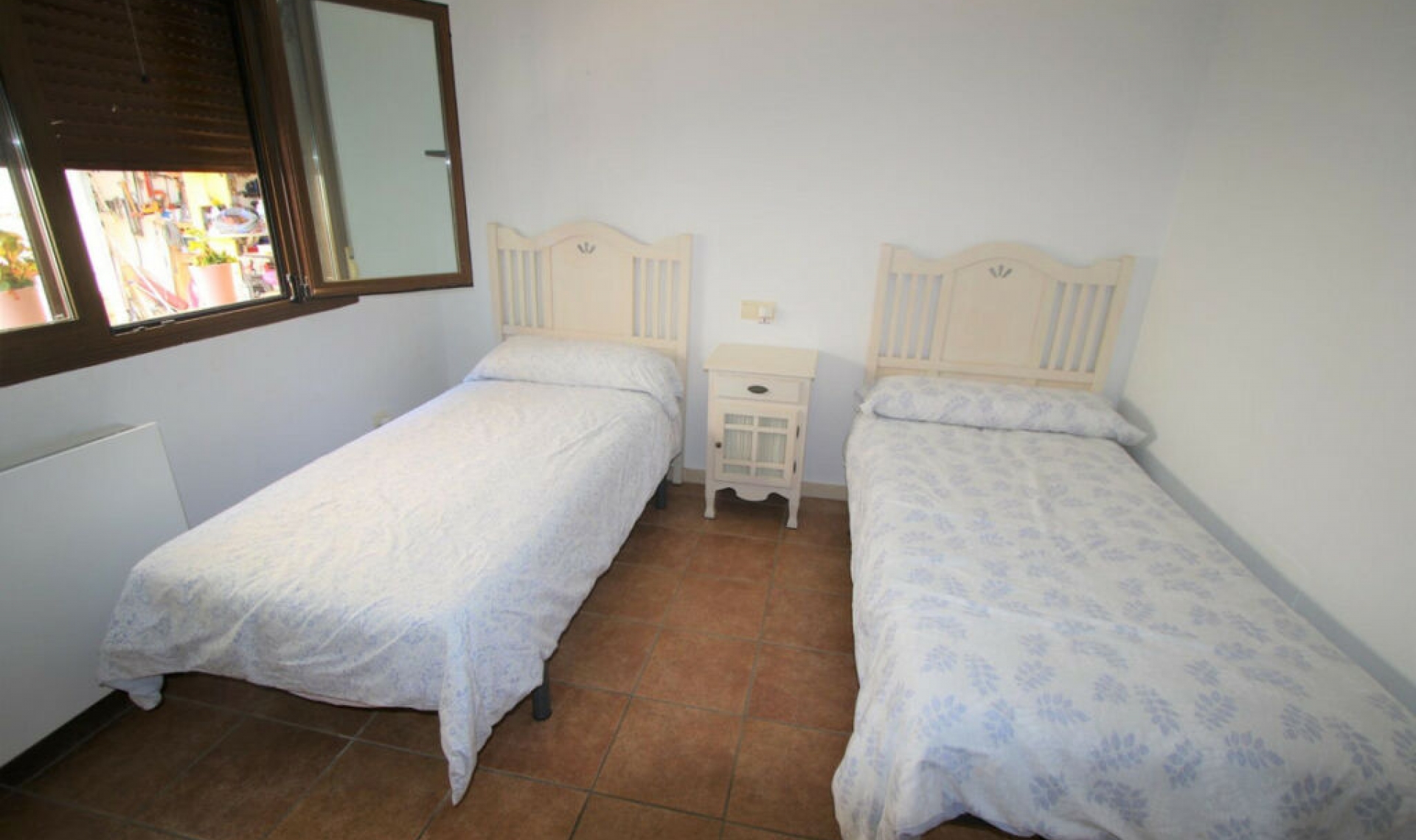 Resale - House -
Altea