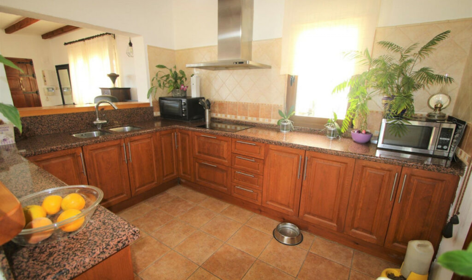 Resale - House -
Altea