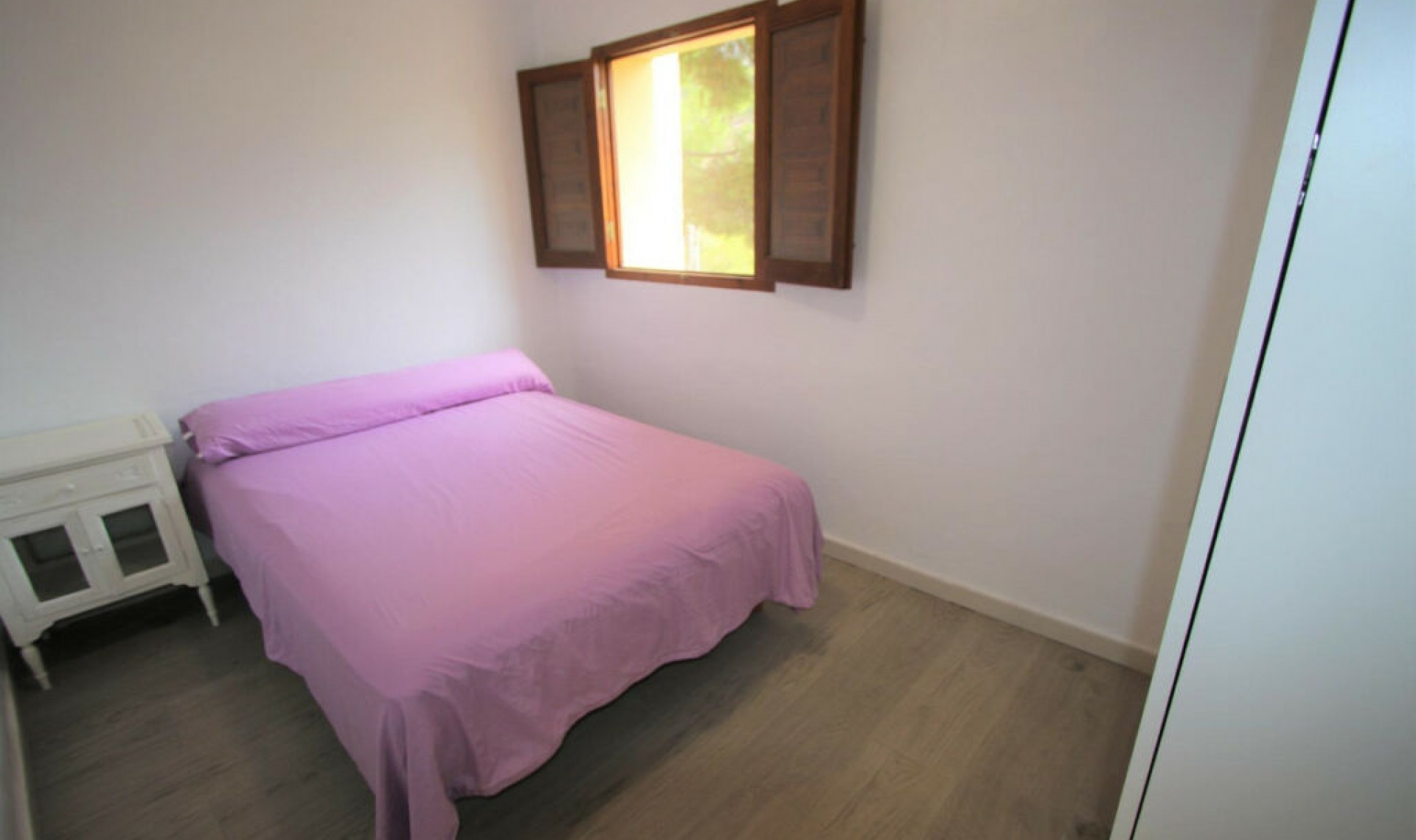 Resale - House -
Altea