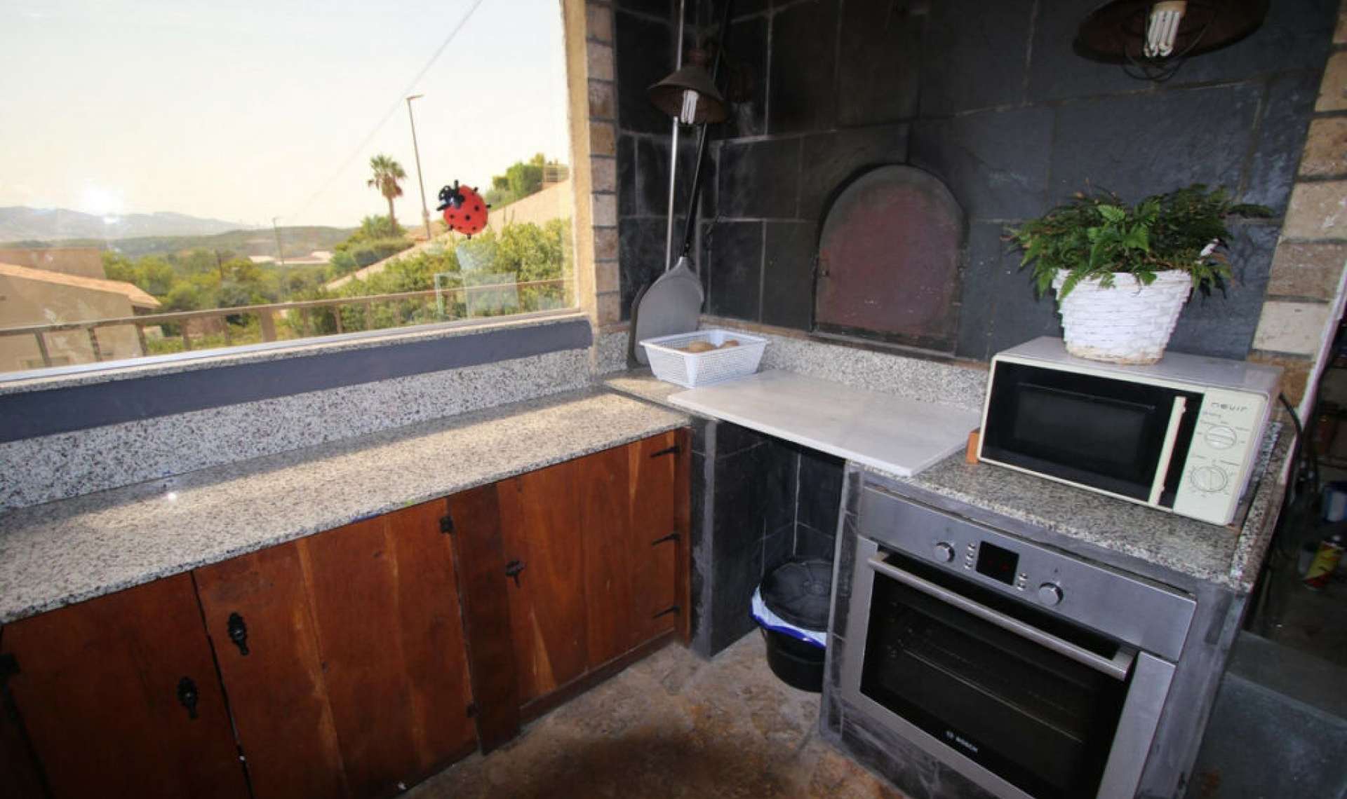 Resale - House -
Altea