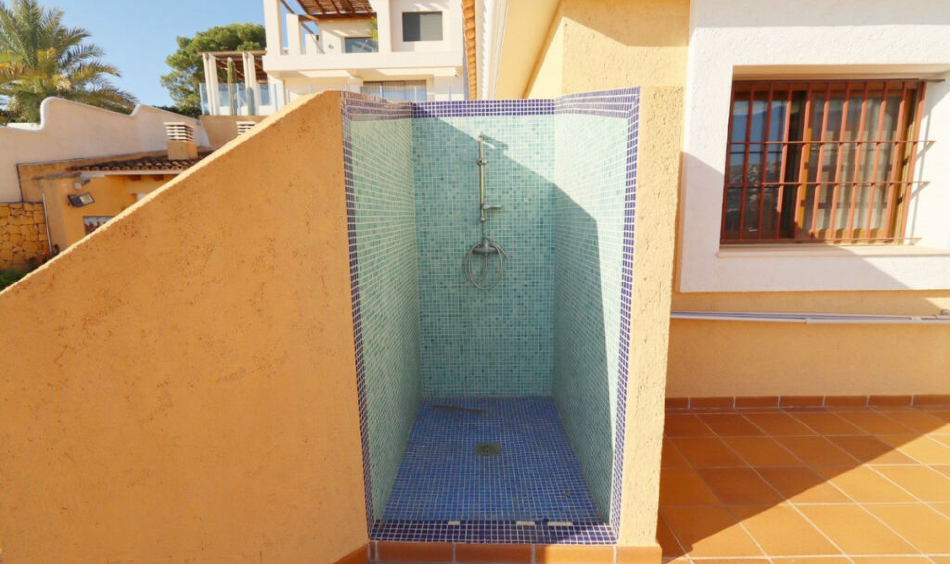 Resale - House -
Altea