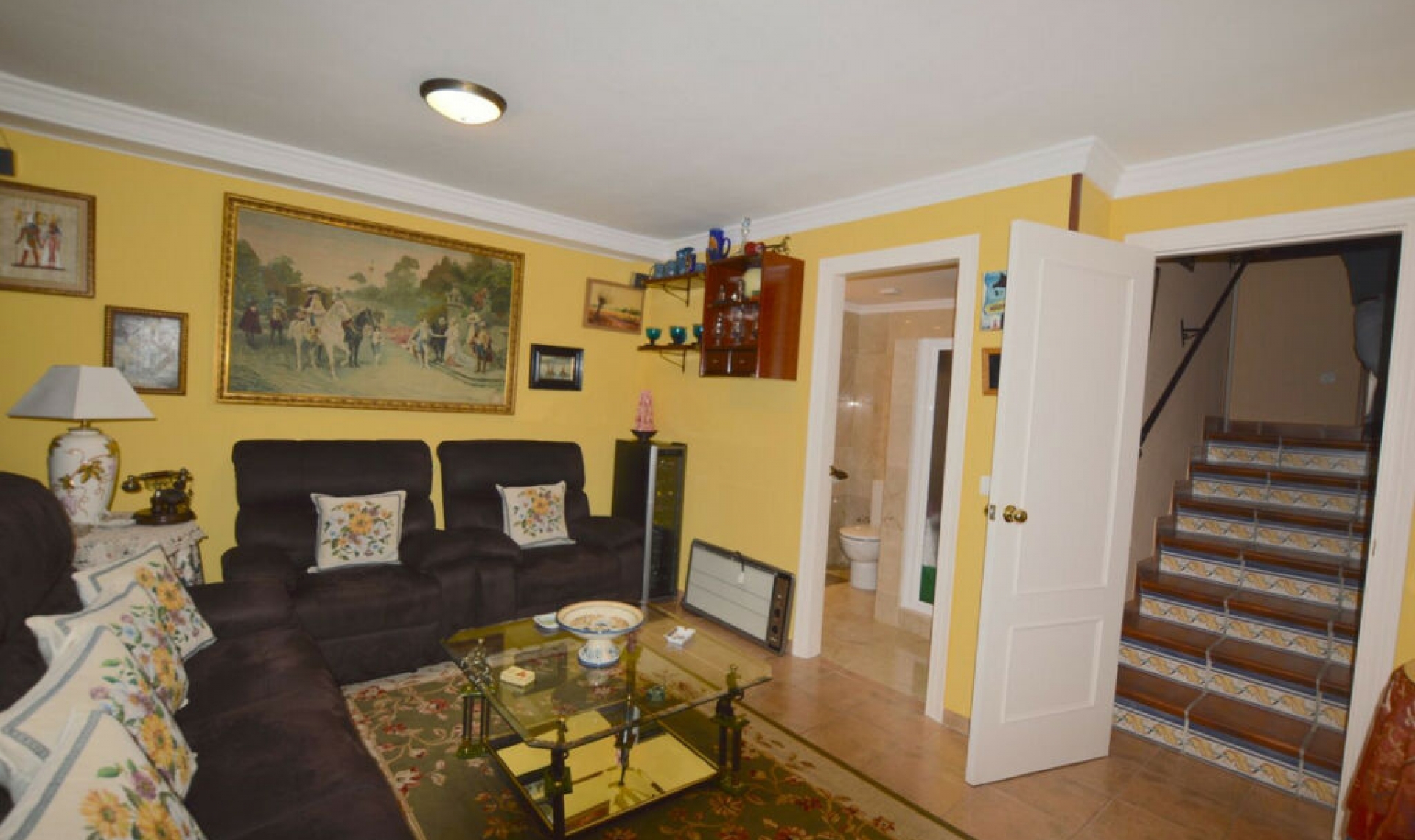 Resale - House -
Altos de los Monteros