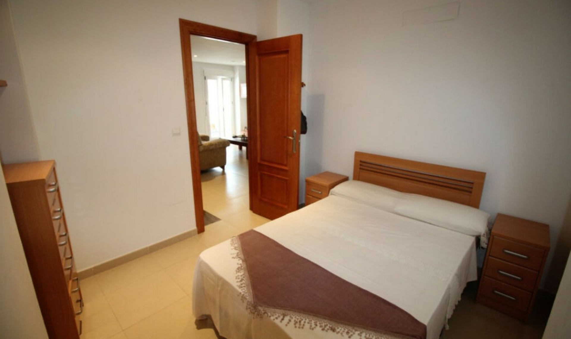 Resale - House -
Árchez