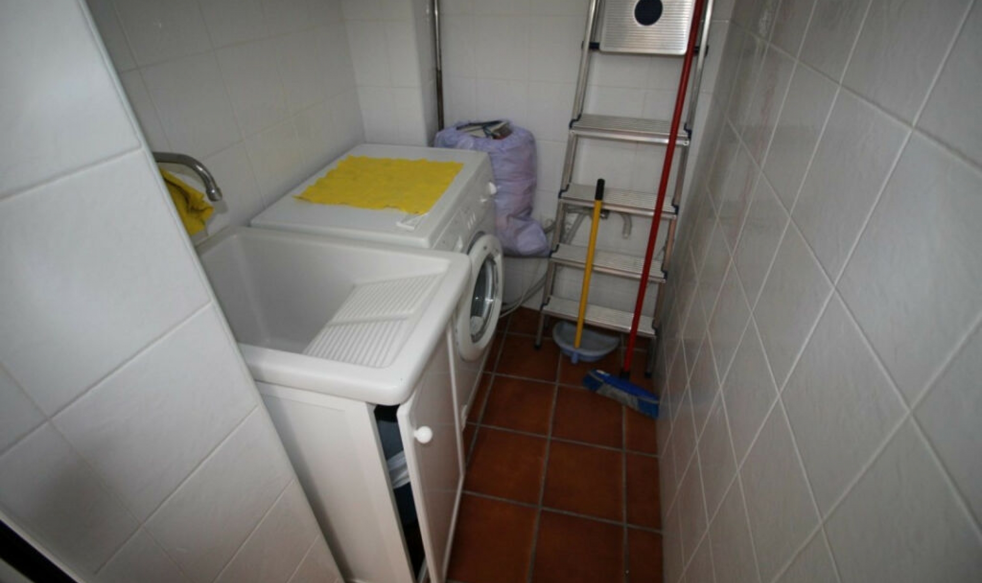 Resale - House -
Árchez