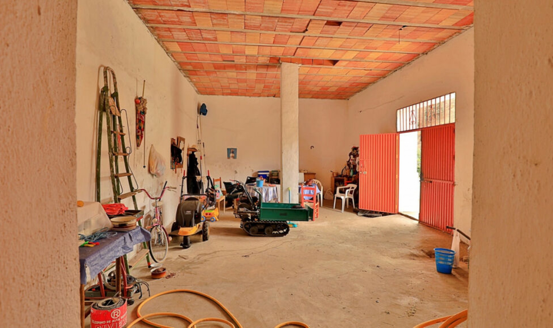 Resale - House -
Árchez