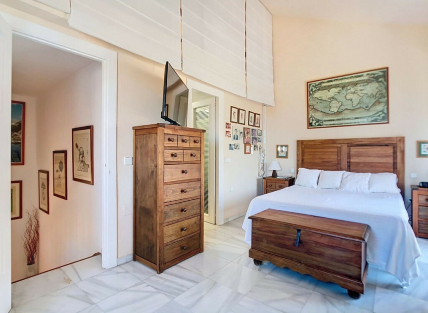 Resale - House -
Arroyo de la Miel