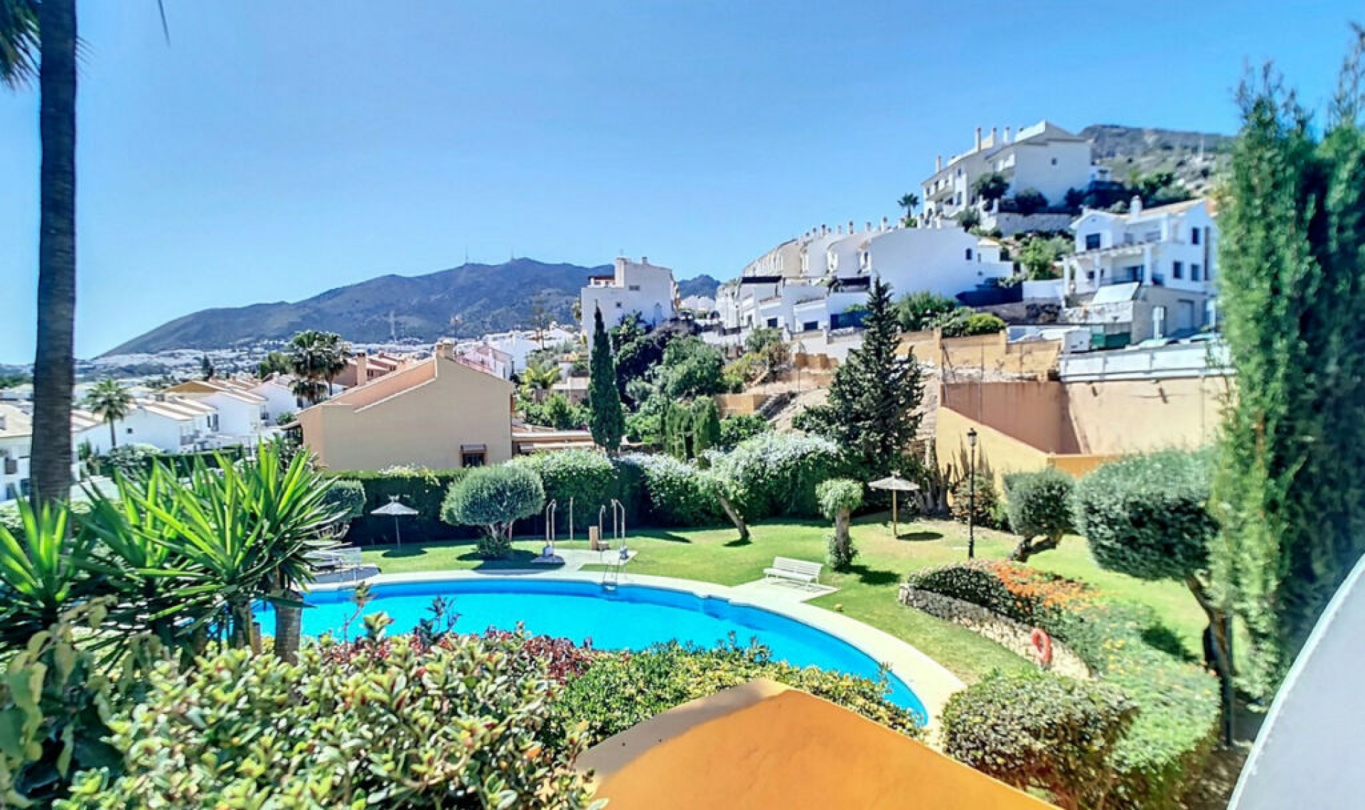 Resale - House -
Arroyo de la Miel