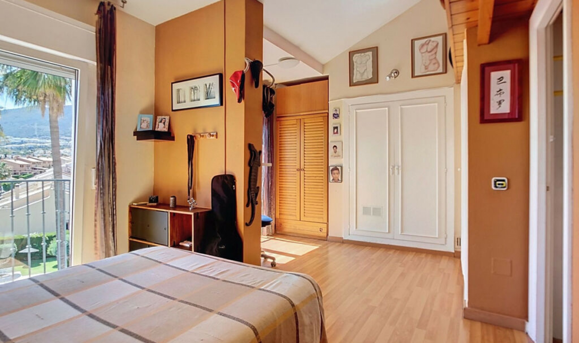 Resale - House -
Arroyo de la Miel