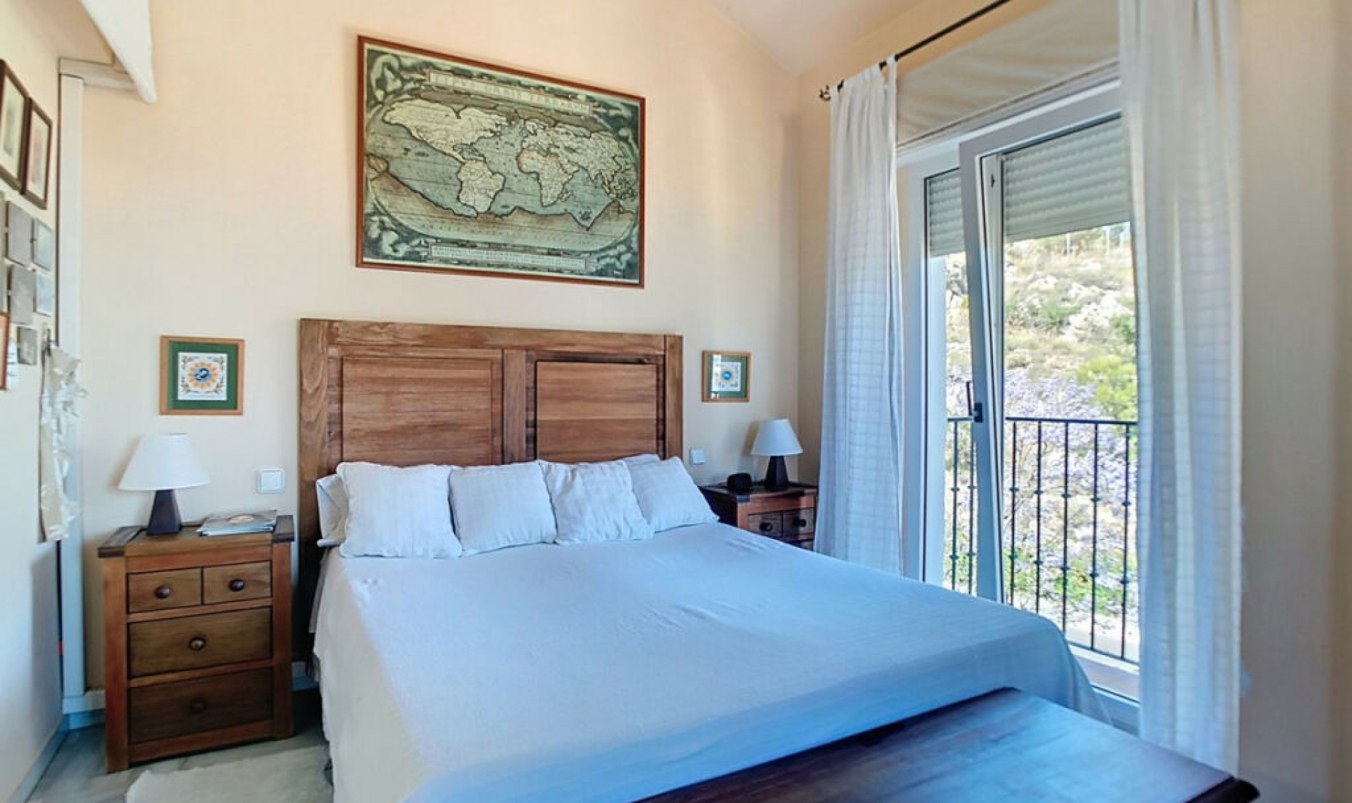 Resale - House -
Arroyo de la Miel