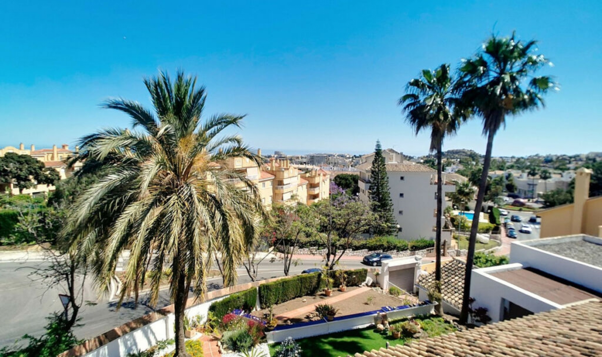 Resale - House -
Arroyo de la Miel