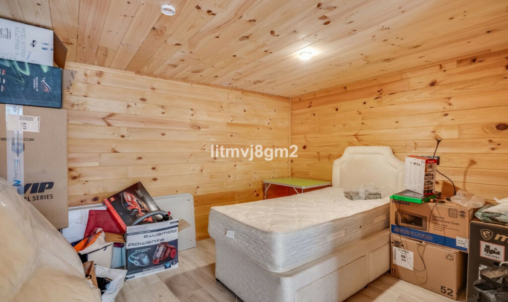 Resale - House -
Artola