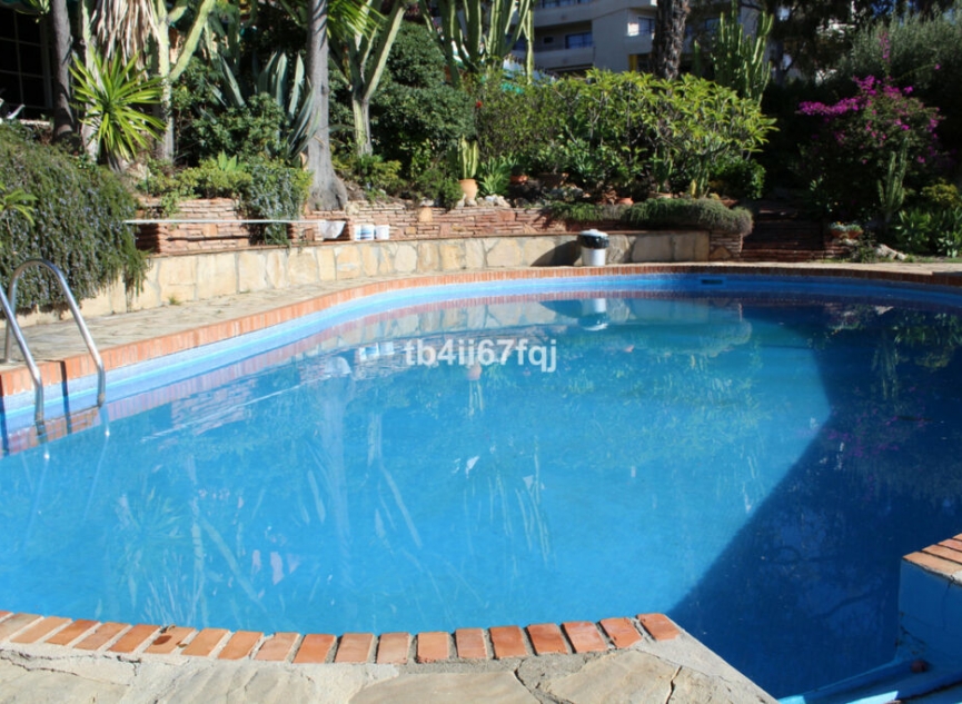 Resale - House -
Atalaya