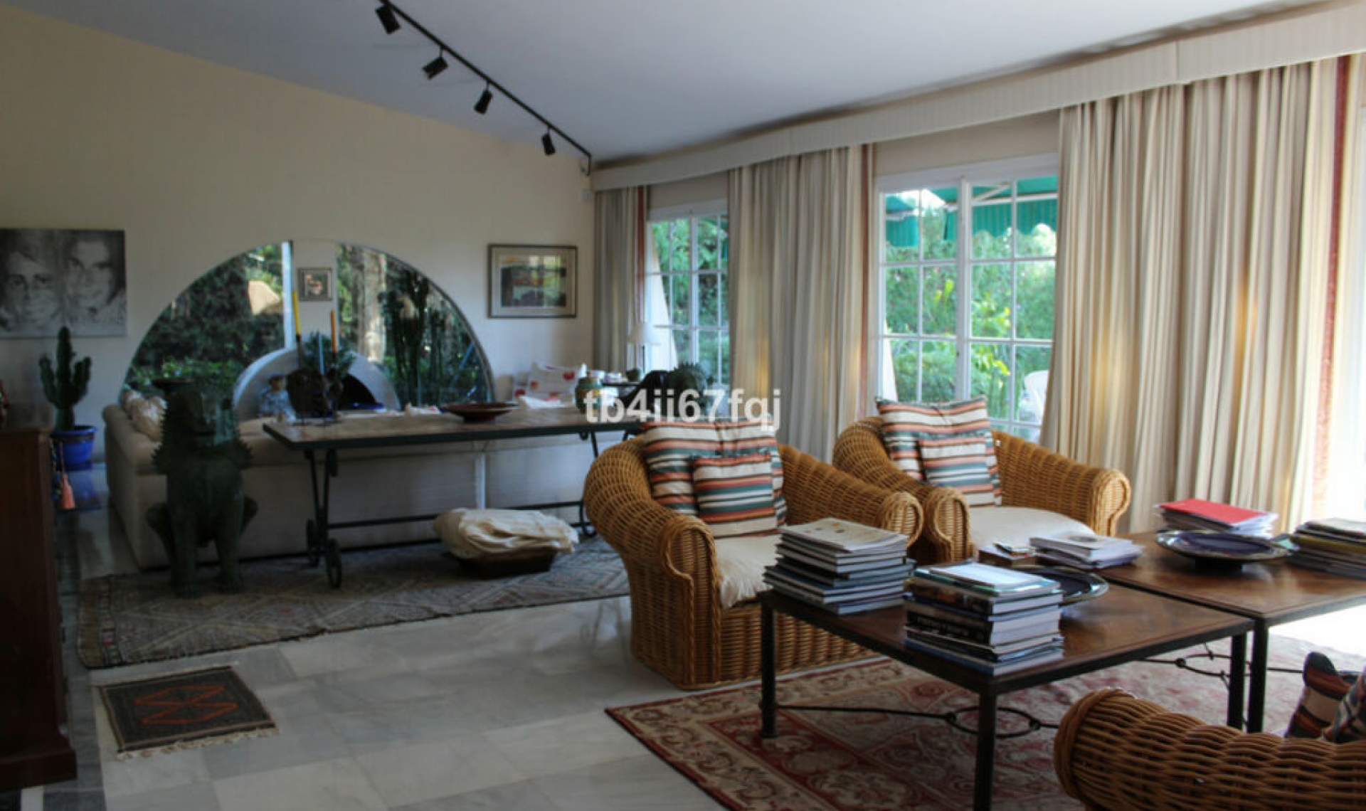 Resale - House -
Atalaya