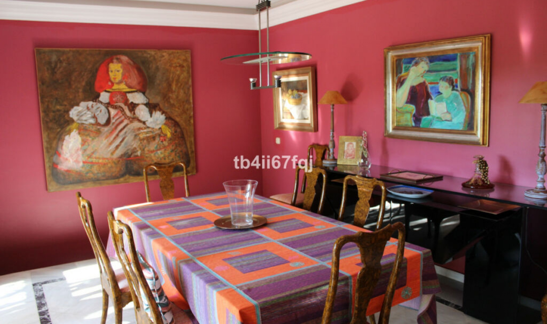 Resale - House -
Atalaya