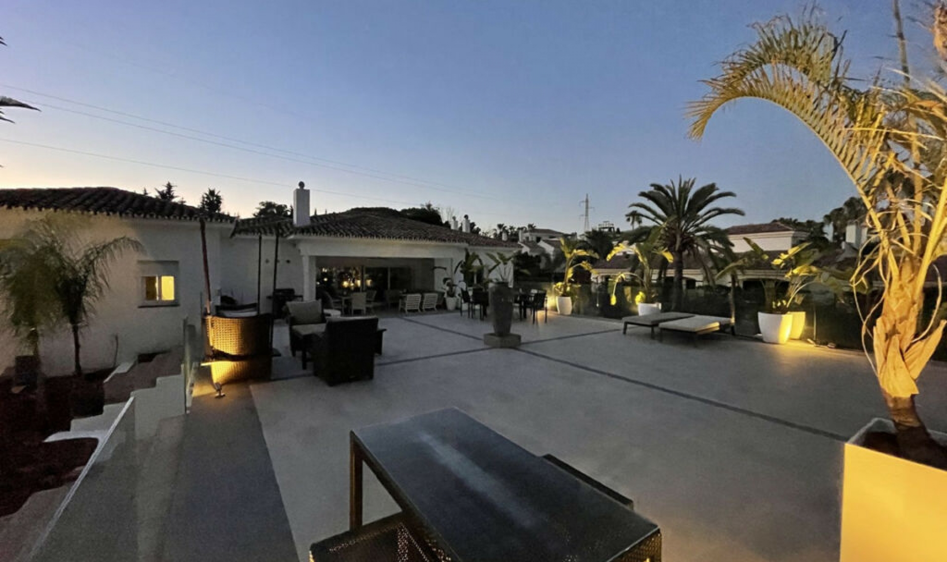 Resale - House -
Atalaya