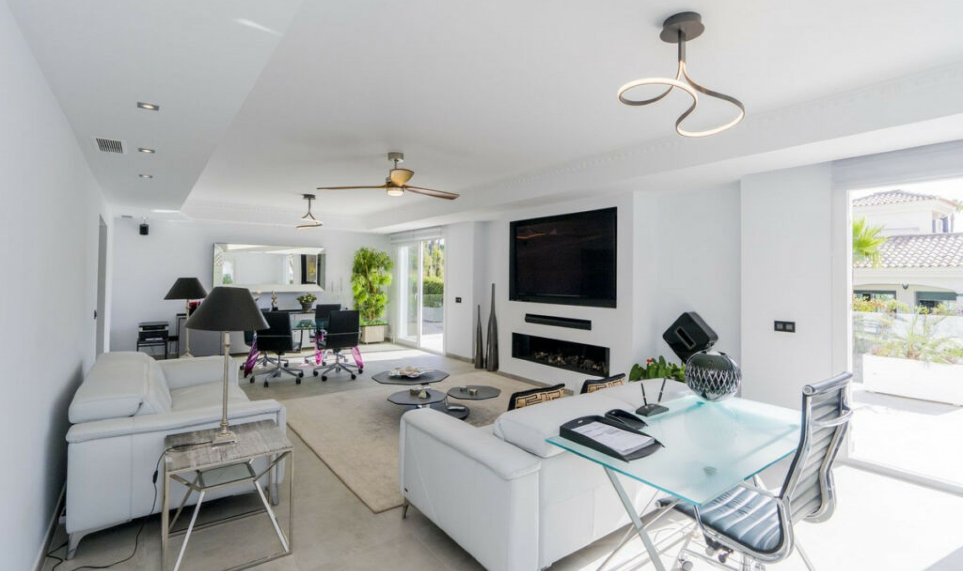Resale - House -
Atalaya