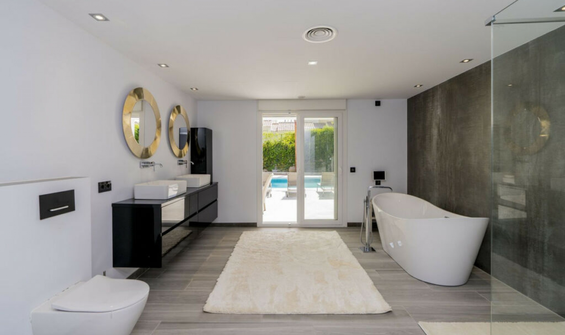 Resale - House -
Atalaya