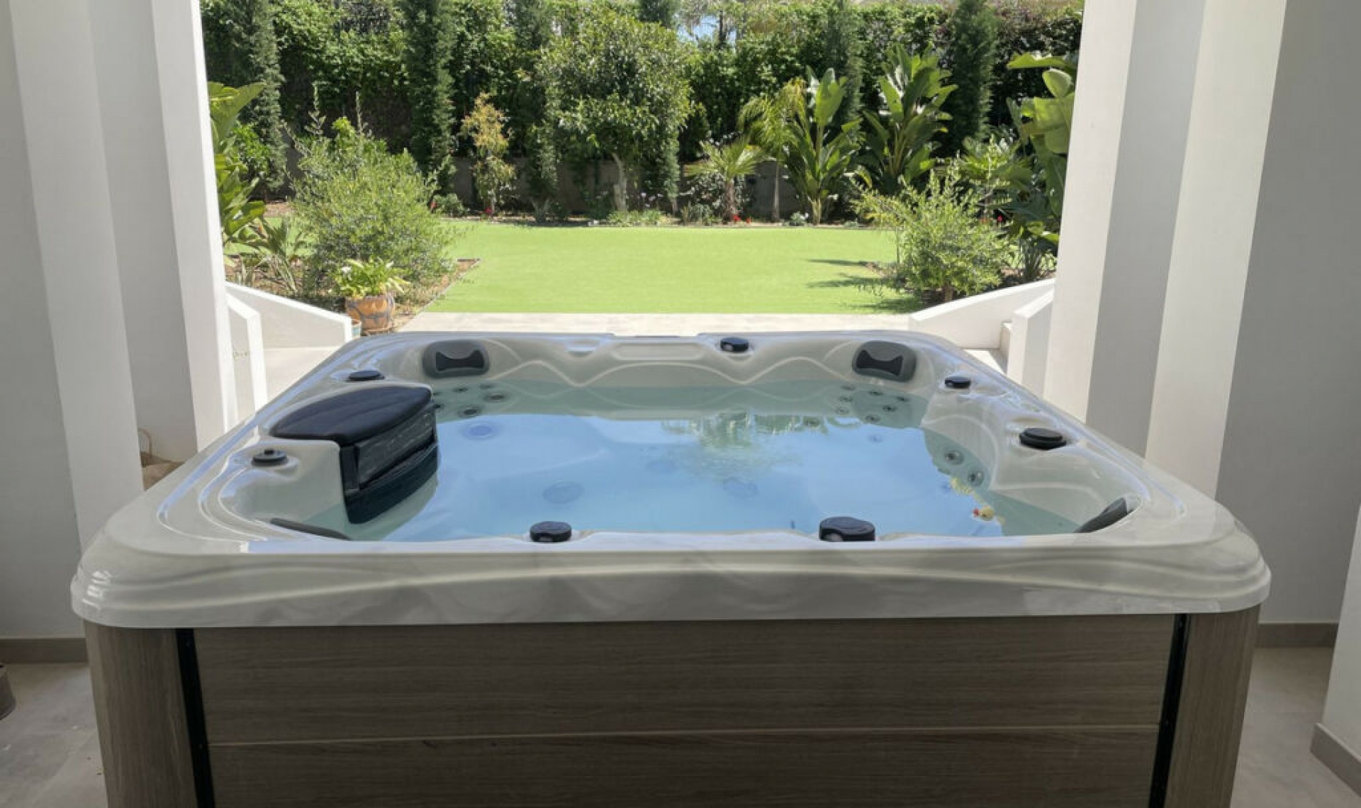 Resale - House -
Atalaya