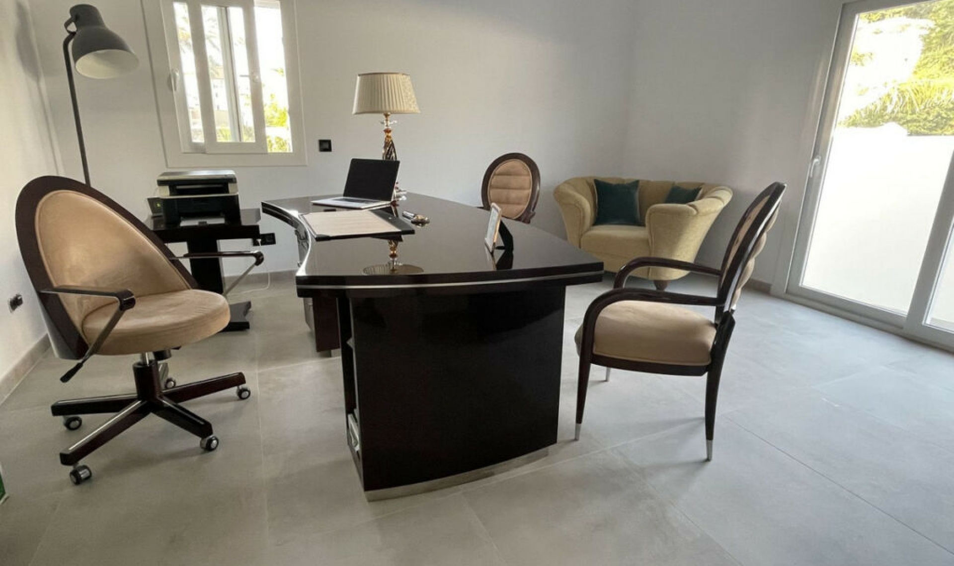 Resale - House -
Atalaya