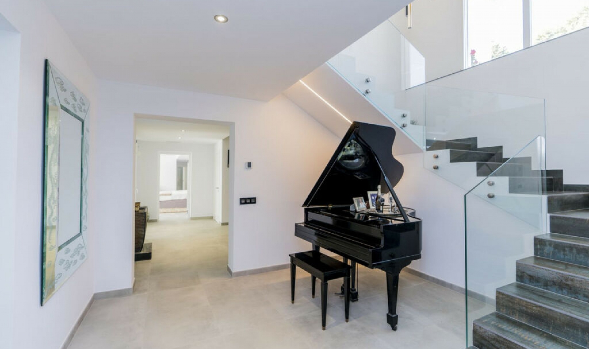 Resale - House -
Atalaya