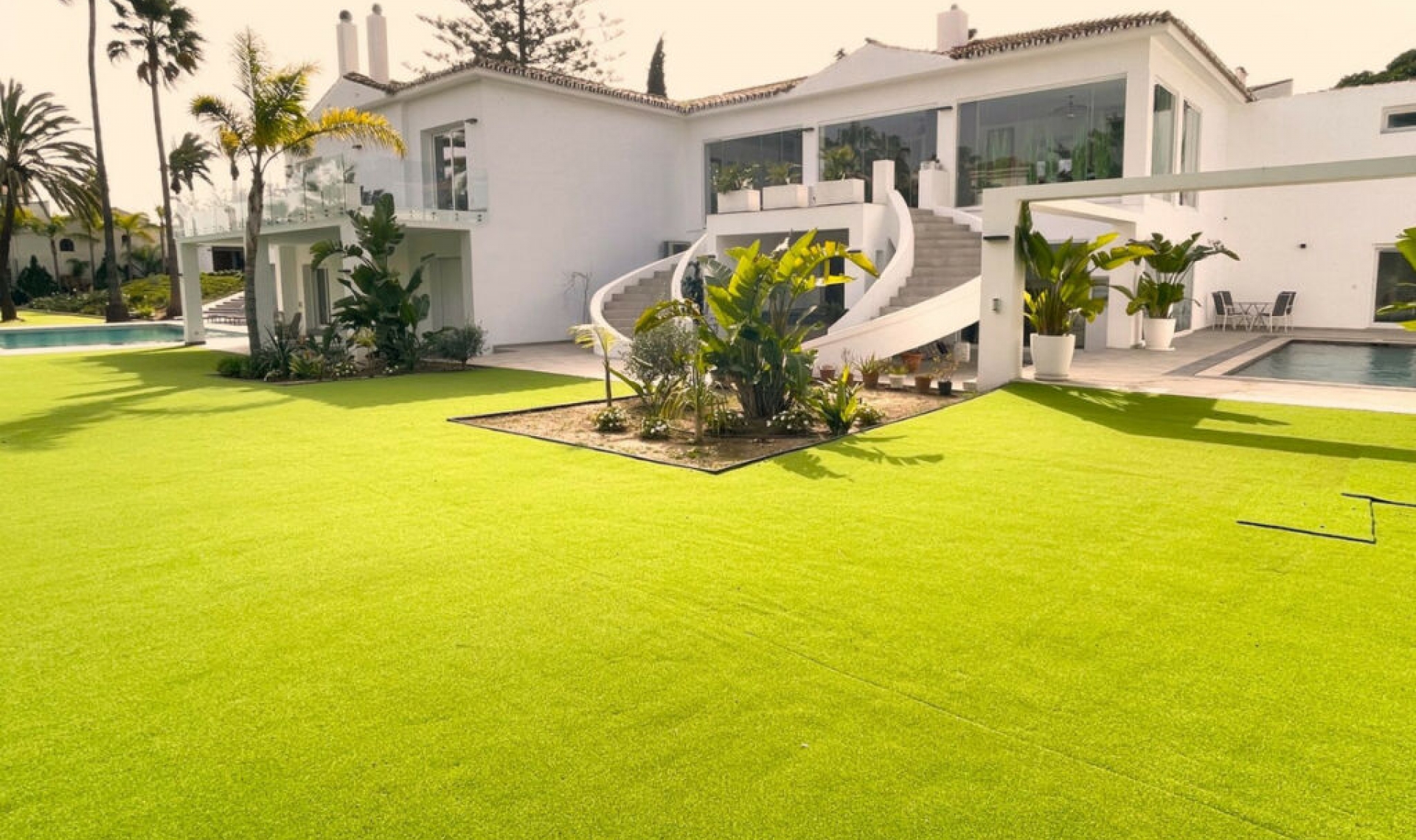 Resale - House -
Atalaya