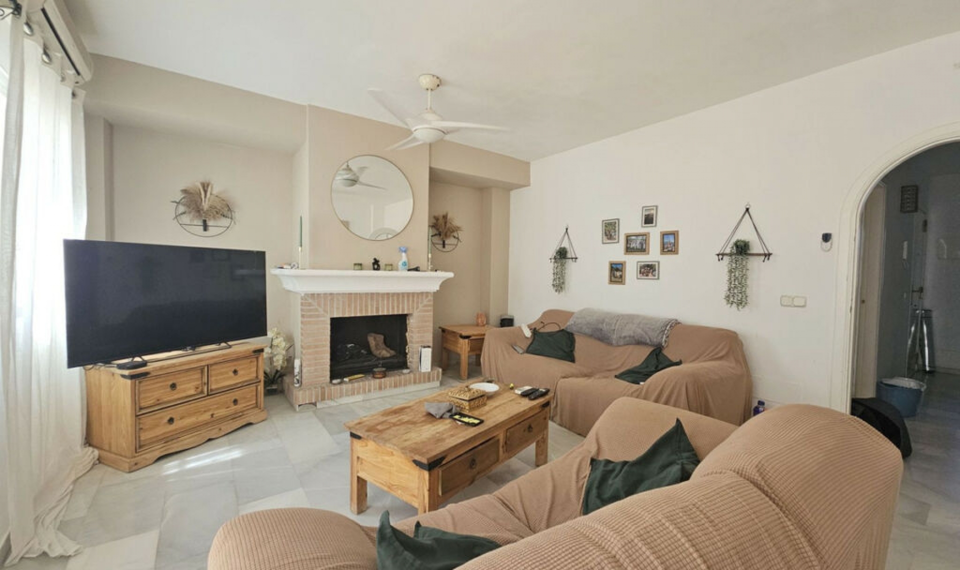 Resale - House -
Atalaya