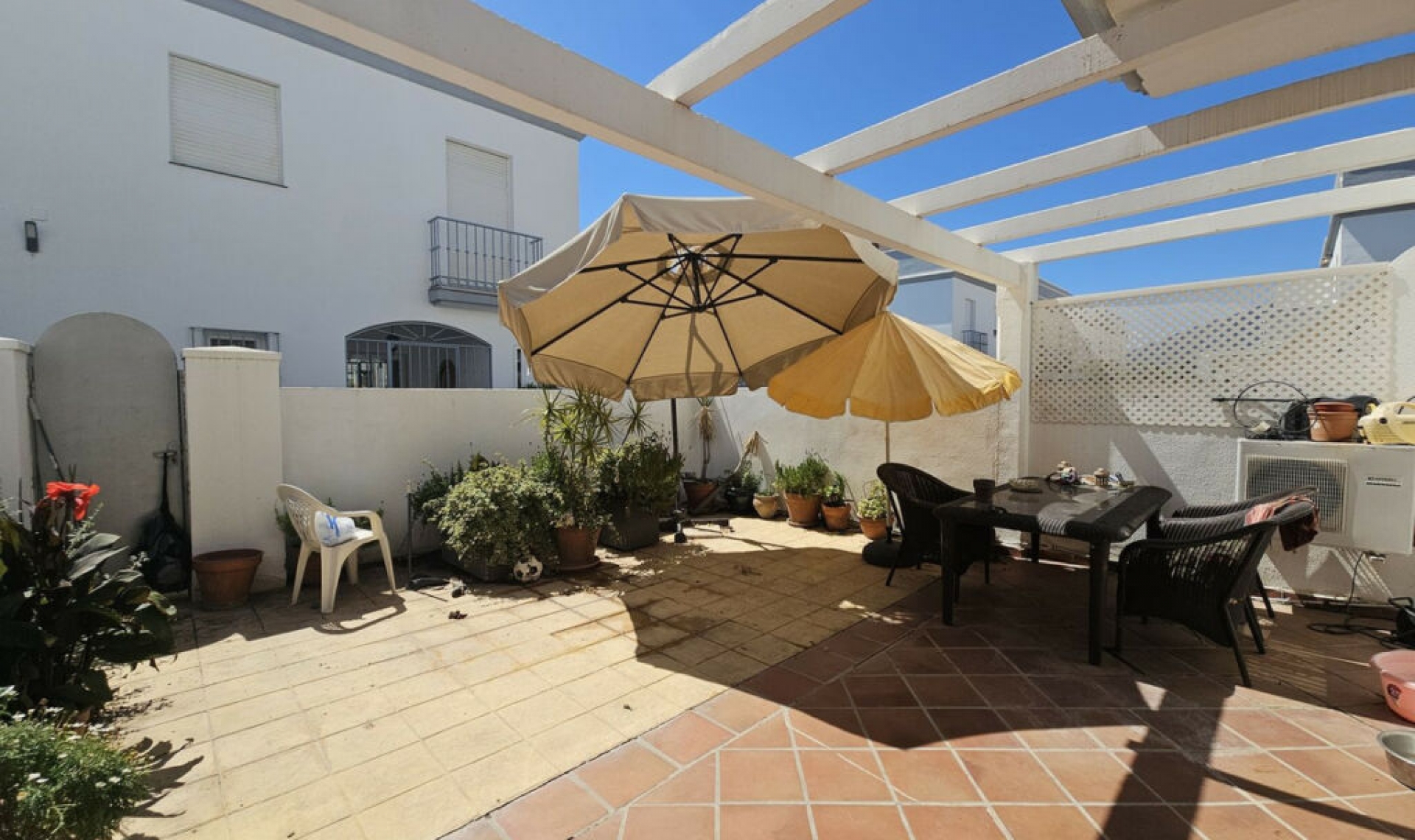 Resale - House -
Atalaya
