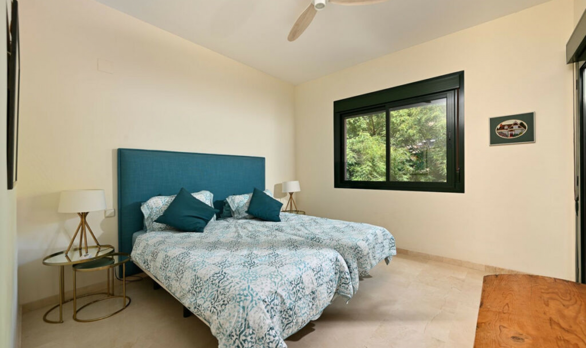 Resale - House -
Atalaya