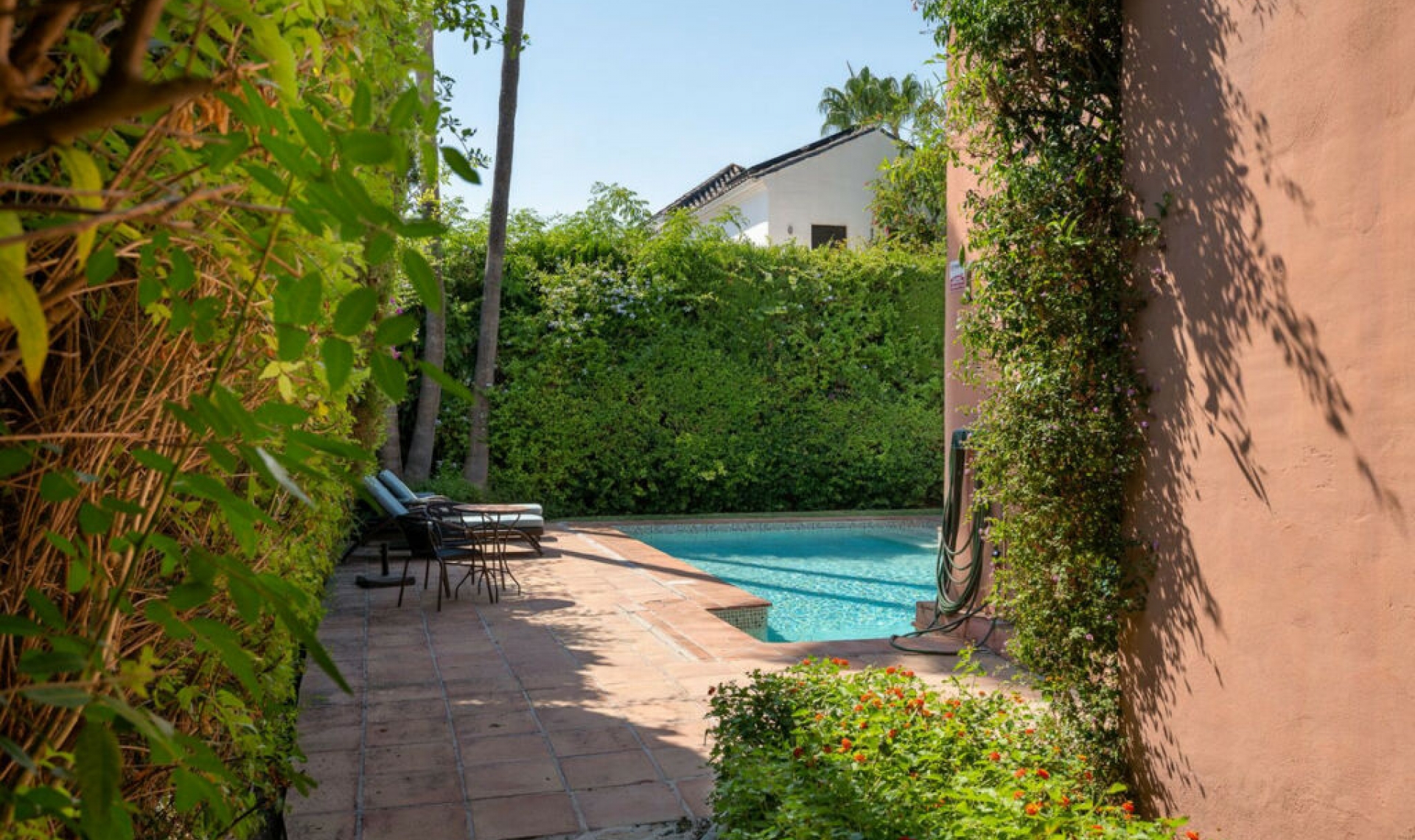 Resale - House -
Atalaya